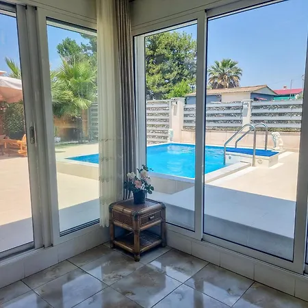 Olympus Residences - Apollon